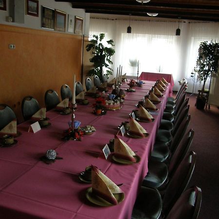 Ka&Ka Hotel Garni Warsow Kültér fotó